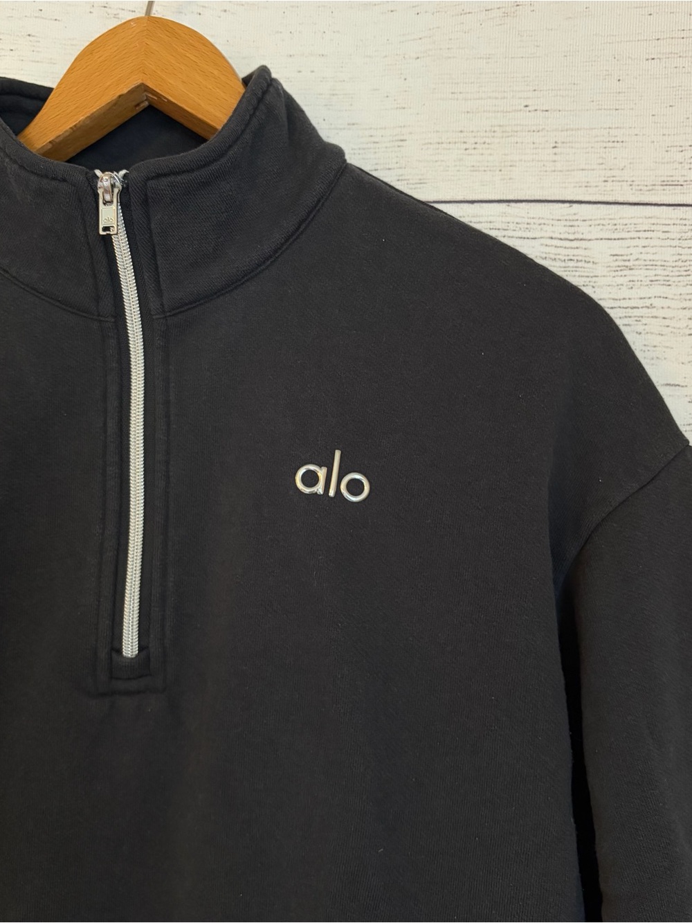 Alo Accolade 1/4 Zip Pullover in Anthracite - Picture 3 of 6